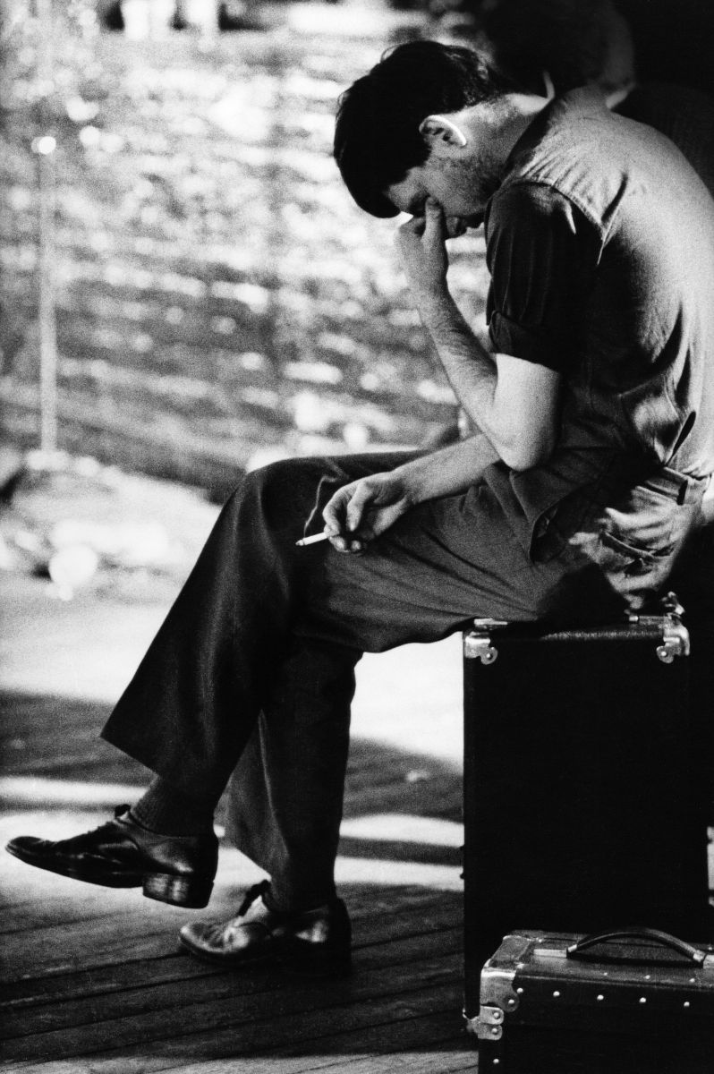 Anton Corbijn, Ian Curtis, Manchester 1980 © Anton Corbijn