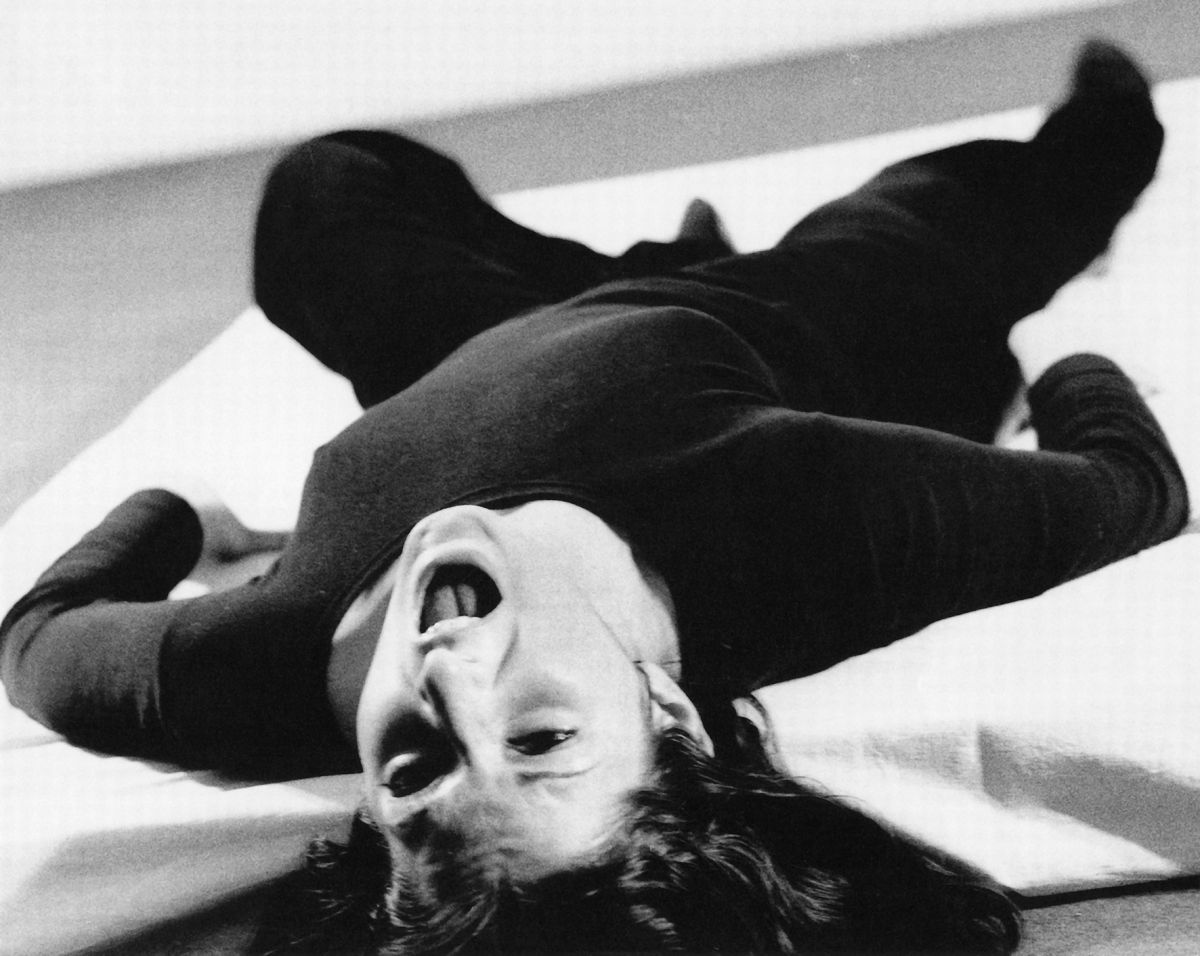 Marina Abramović Freeing the Voice, 1975 Performance, 3 Stunden, Studentski kulturni centar (SKC), Belgrad Courtesy of the Marina Abramović Archives © Marina Abramović. Image courtesy of Marina Abramović Archives