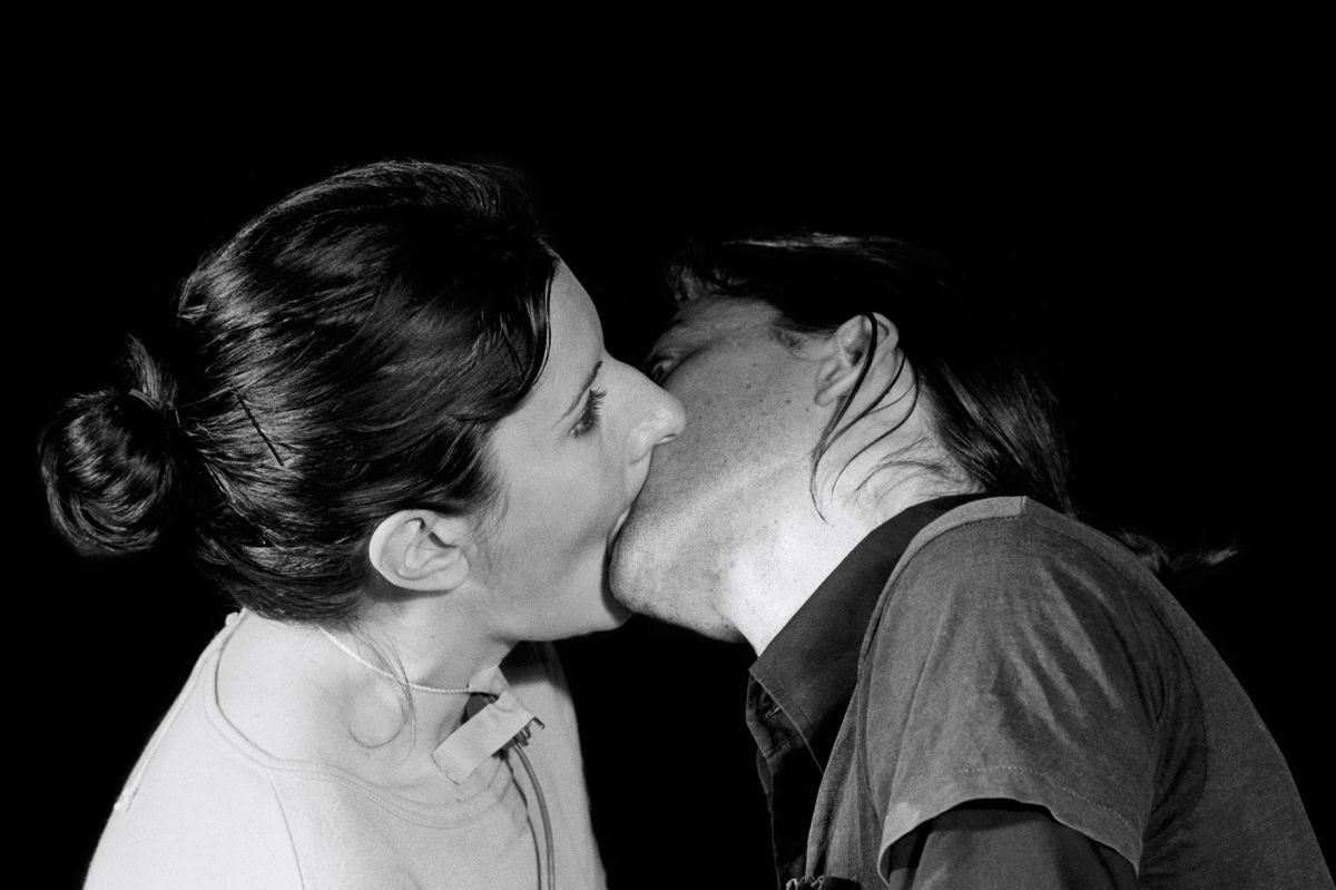 Ulay / Marina Abramović Breathing In, Breathing Out, April 1977 Performance, 19 Minuten, Studentski kulturni centar (SKC), Belgrad Courtesy of the Marina Abramović Archives © Ulay/Marina Abramović. Image courtesy of Marina Abramović Archives